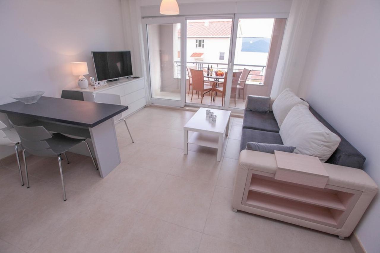 Apartments Zoya クレック エクステリア 写真