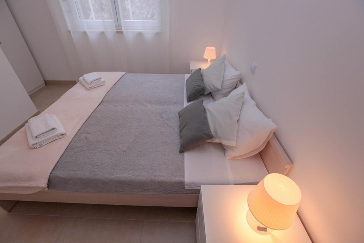 Apartments Zoya クレック エクステリア 写真